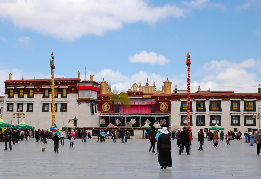 Jokhang Temple is a Tibetan Buddhist temple located in the center of old Lhasa city. Photo: File